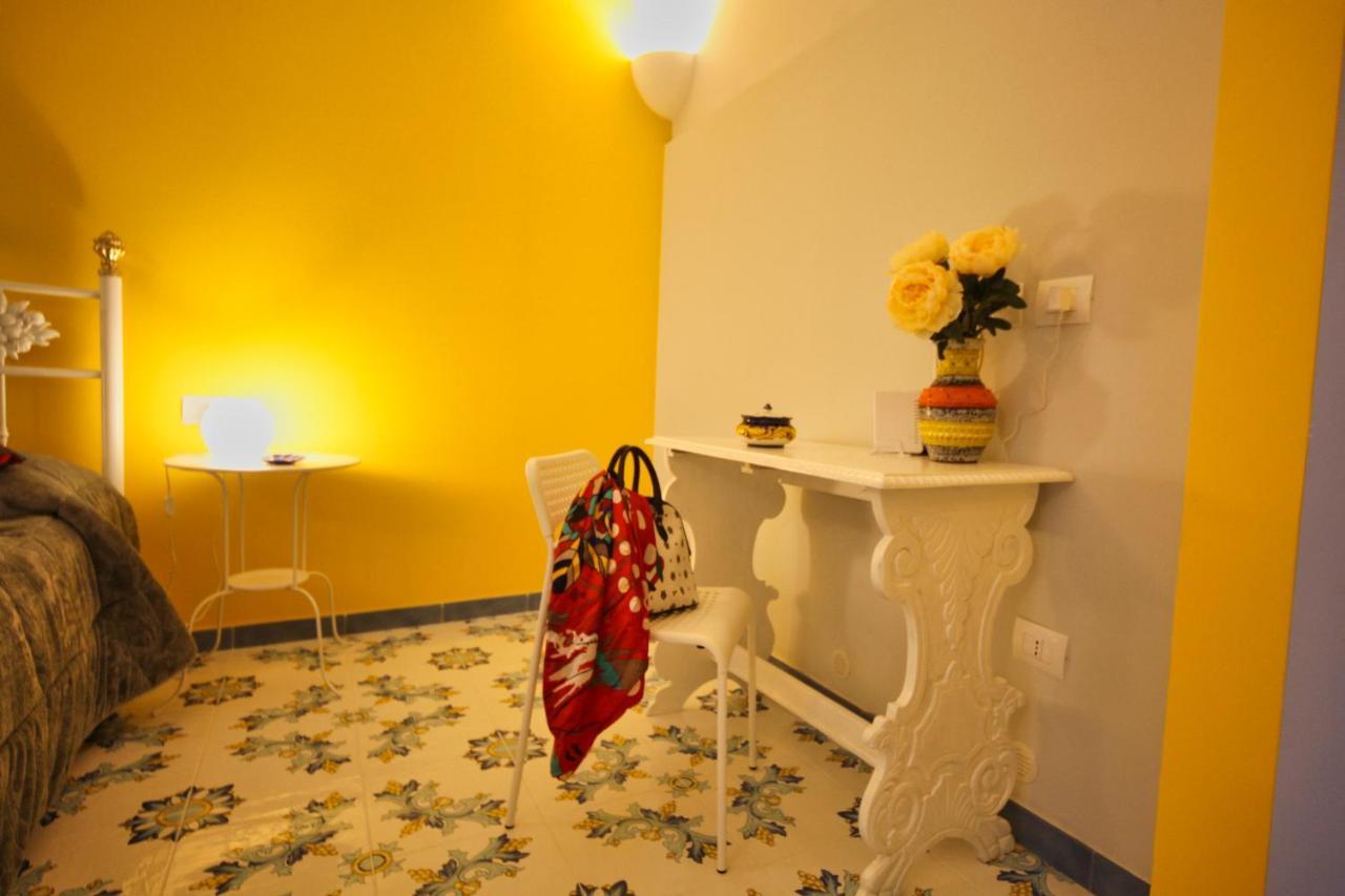 Bed and Breakfast Domus Vilù à Nocera Superiore Extérieur photo