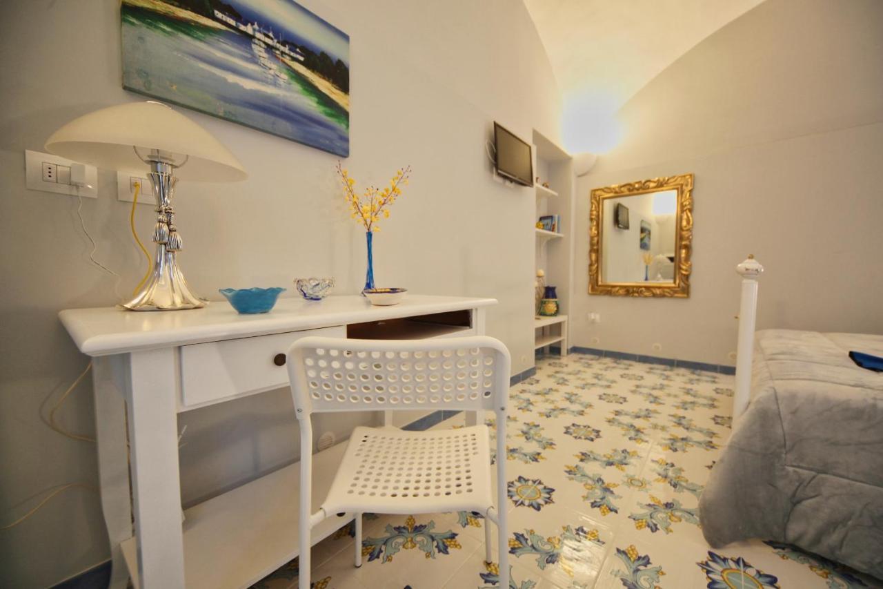 Bed and Breakfast Domus Vilù à Nocera Superiore Extérieur photo