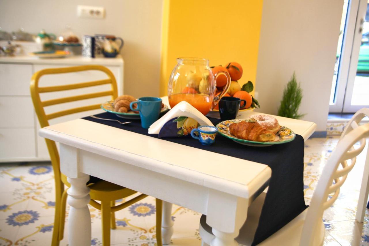Bed and Breakfast Domus Vilù à Nocera Superiore Extérieur photo